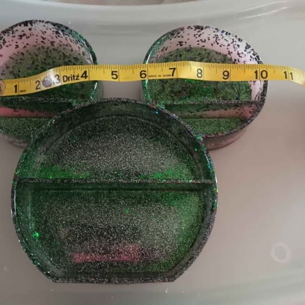 Mouse ears tray/shelf